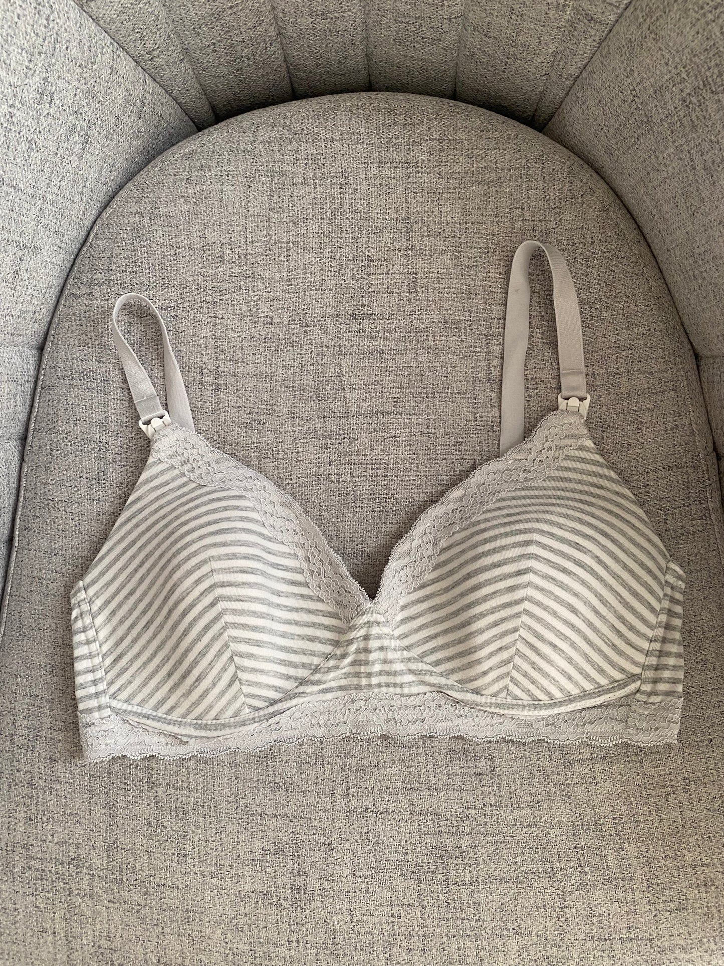 H&M nursing bra | 36/80 C