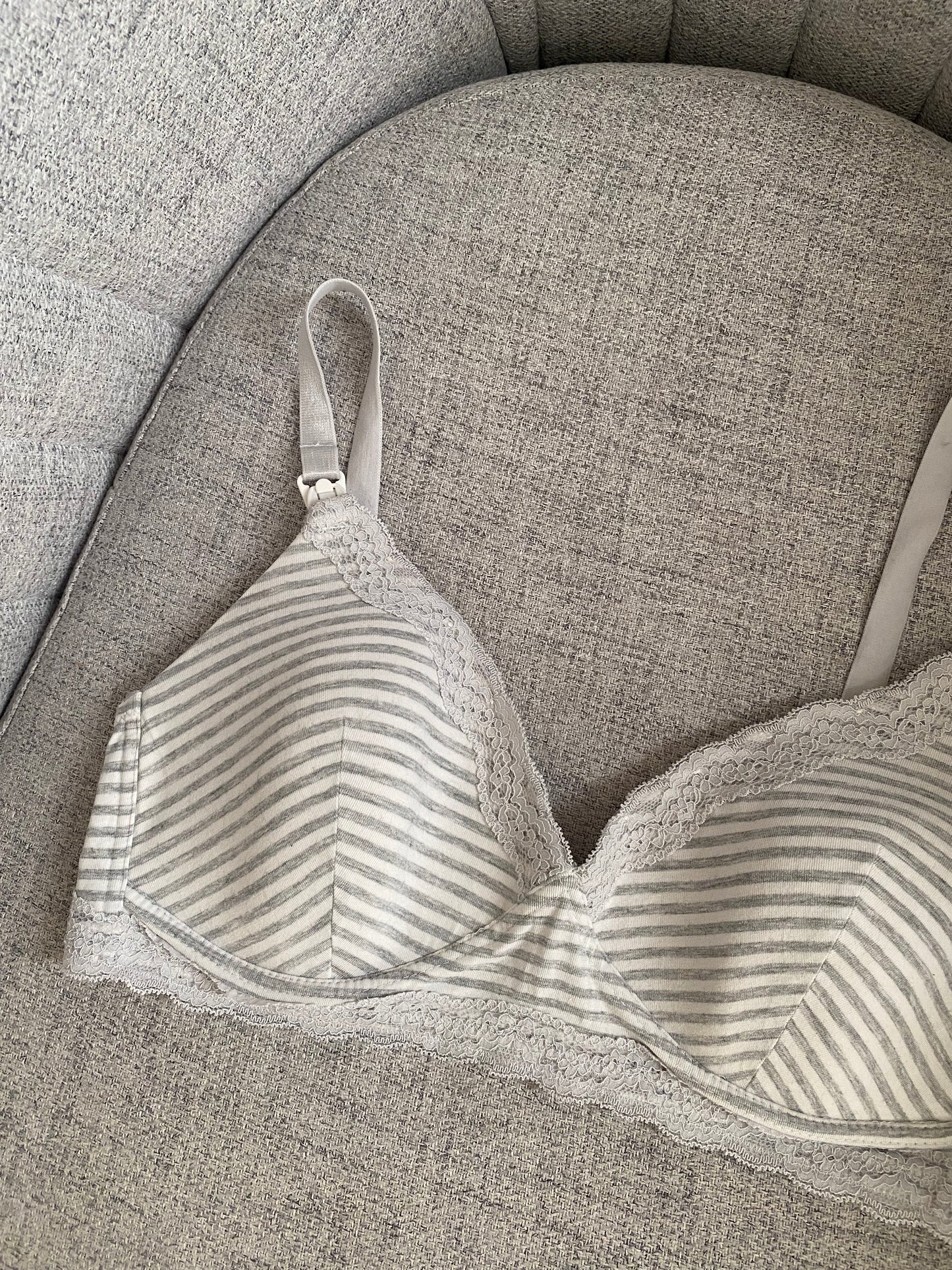 H&M nursing bra | 36/80 C