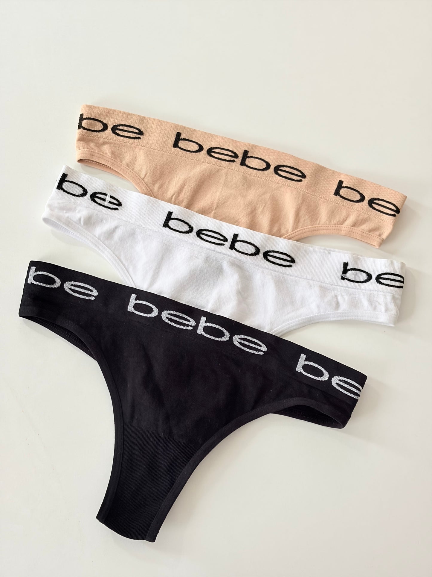 Bebe thongs