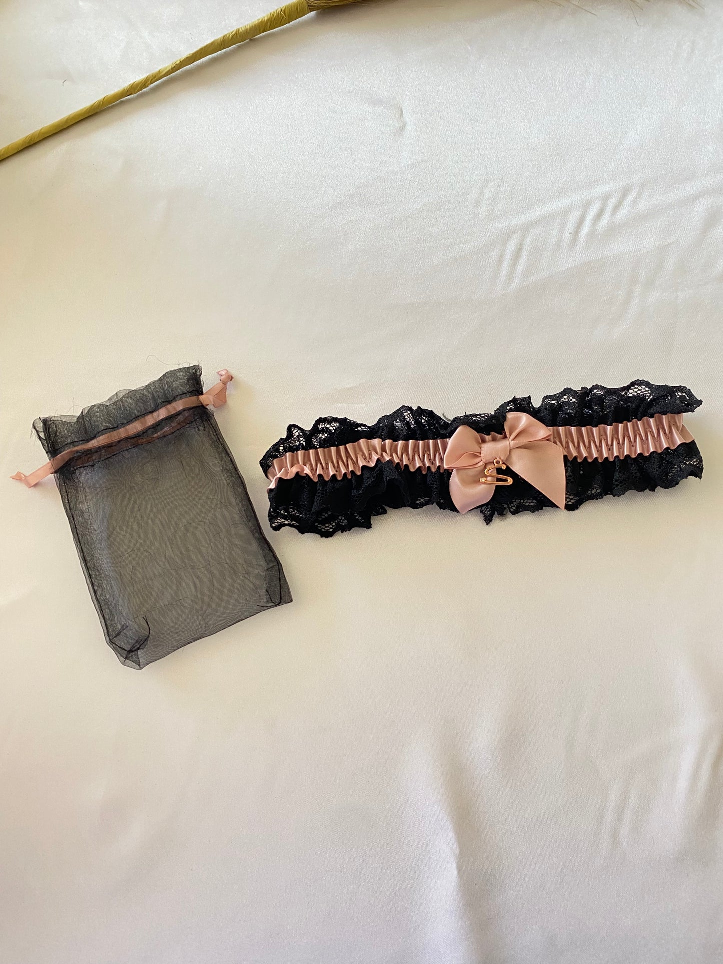 Hunkmoller garter