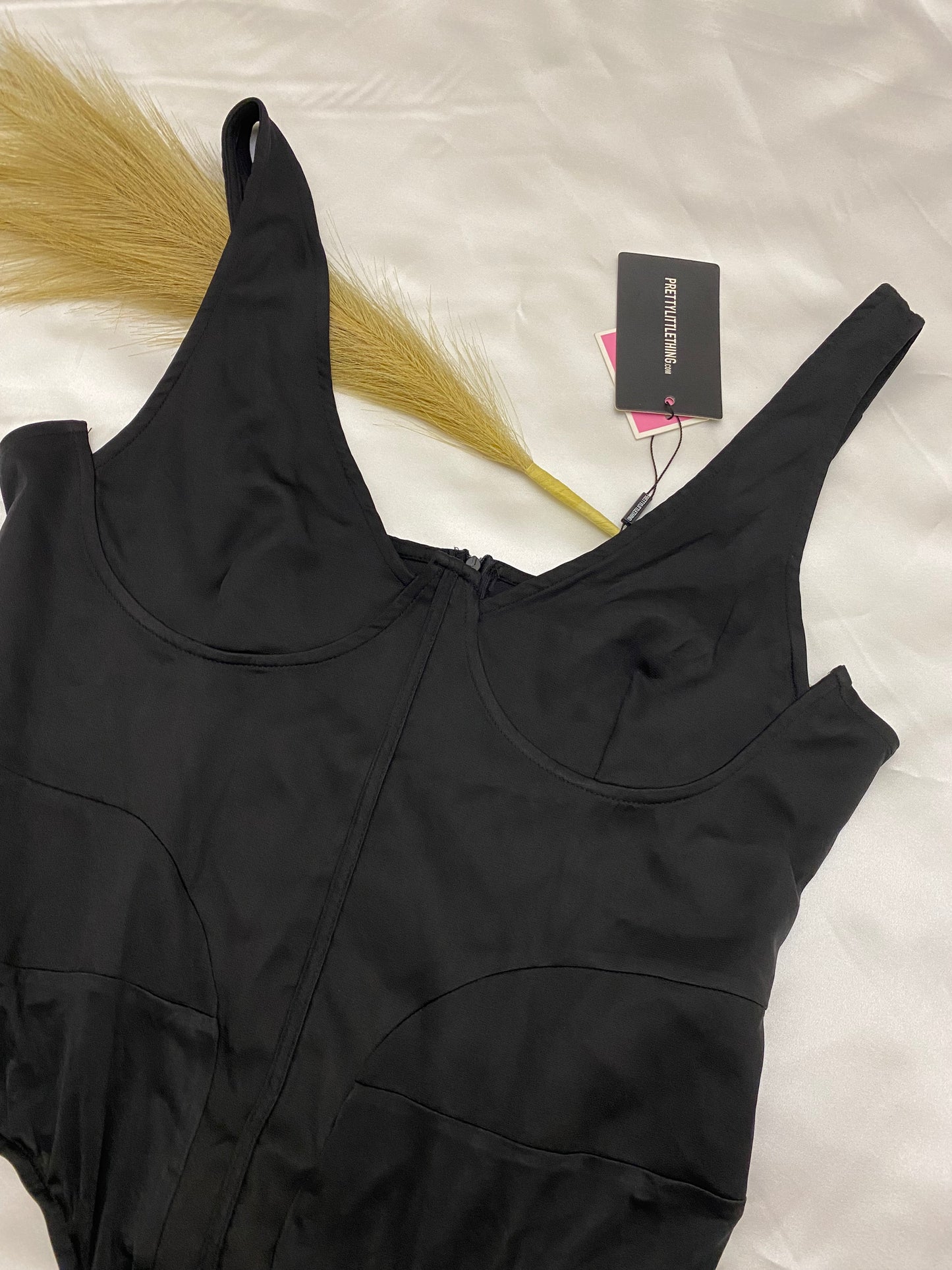 Prettylittlething bodysuit