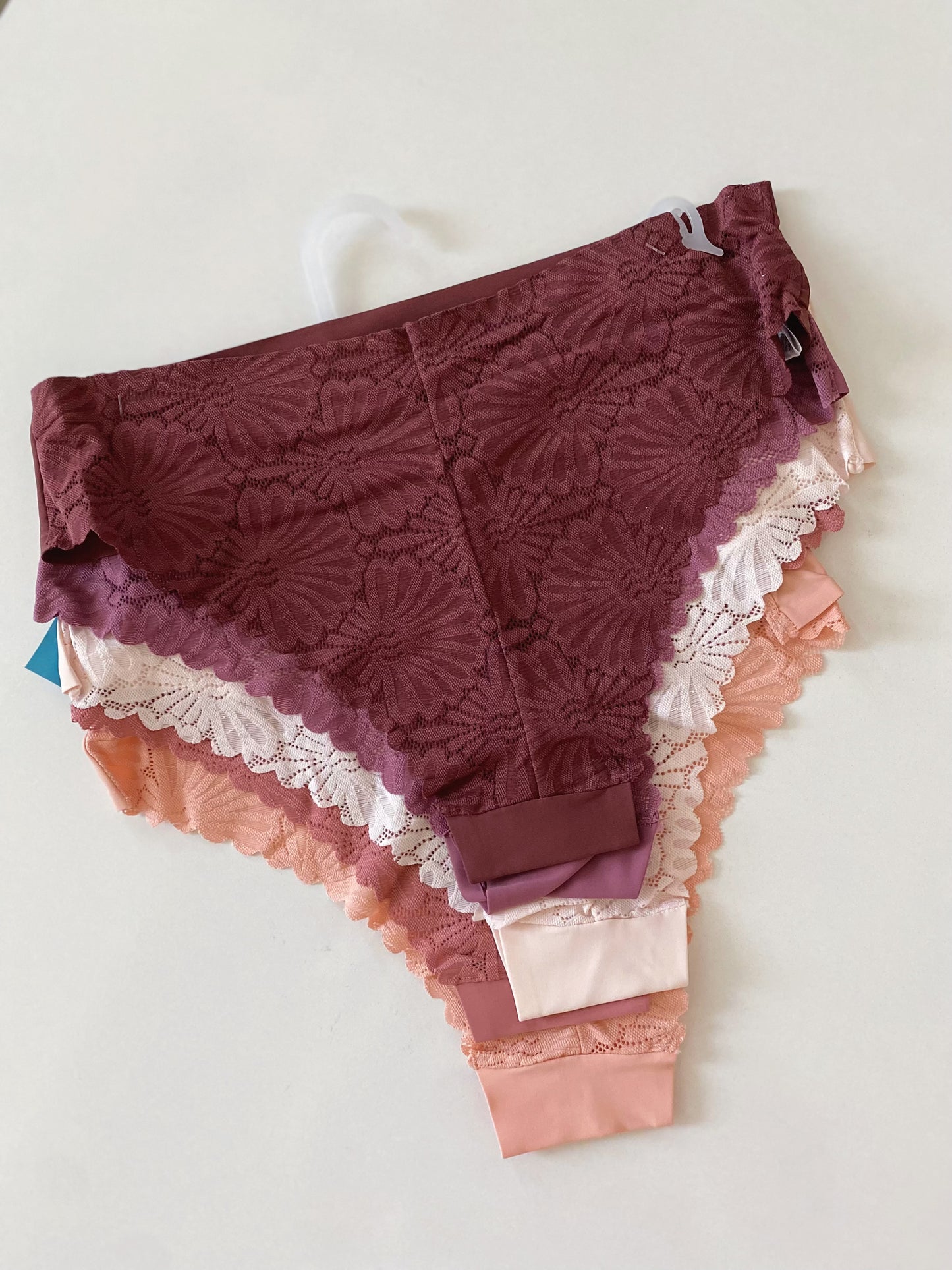 Danskin pack of 5 no show panties