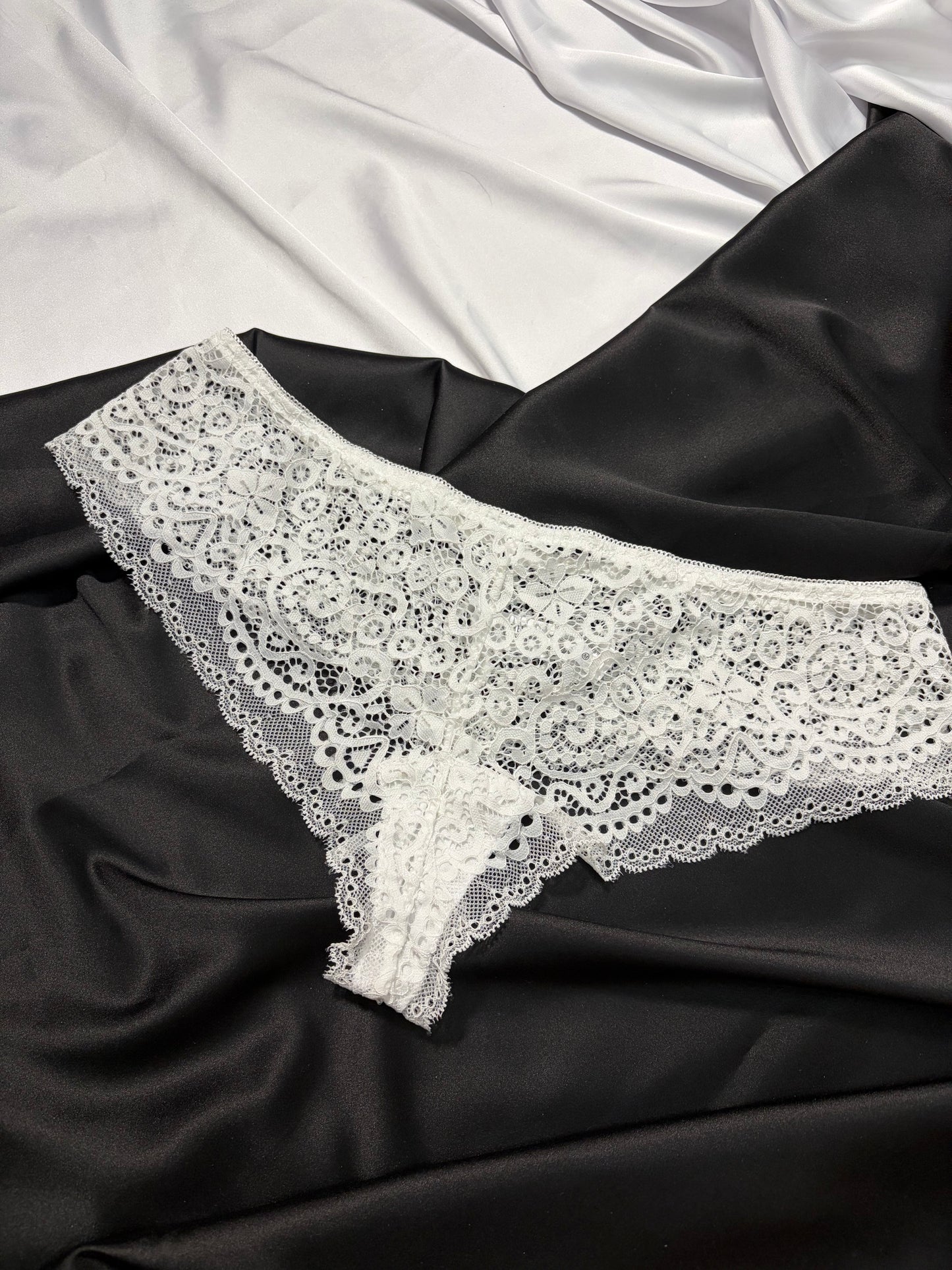Secret possessions lace thong | M 40/42 eu