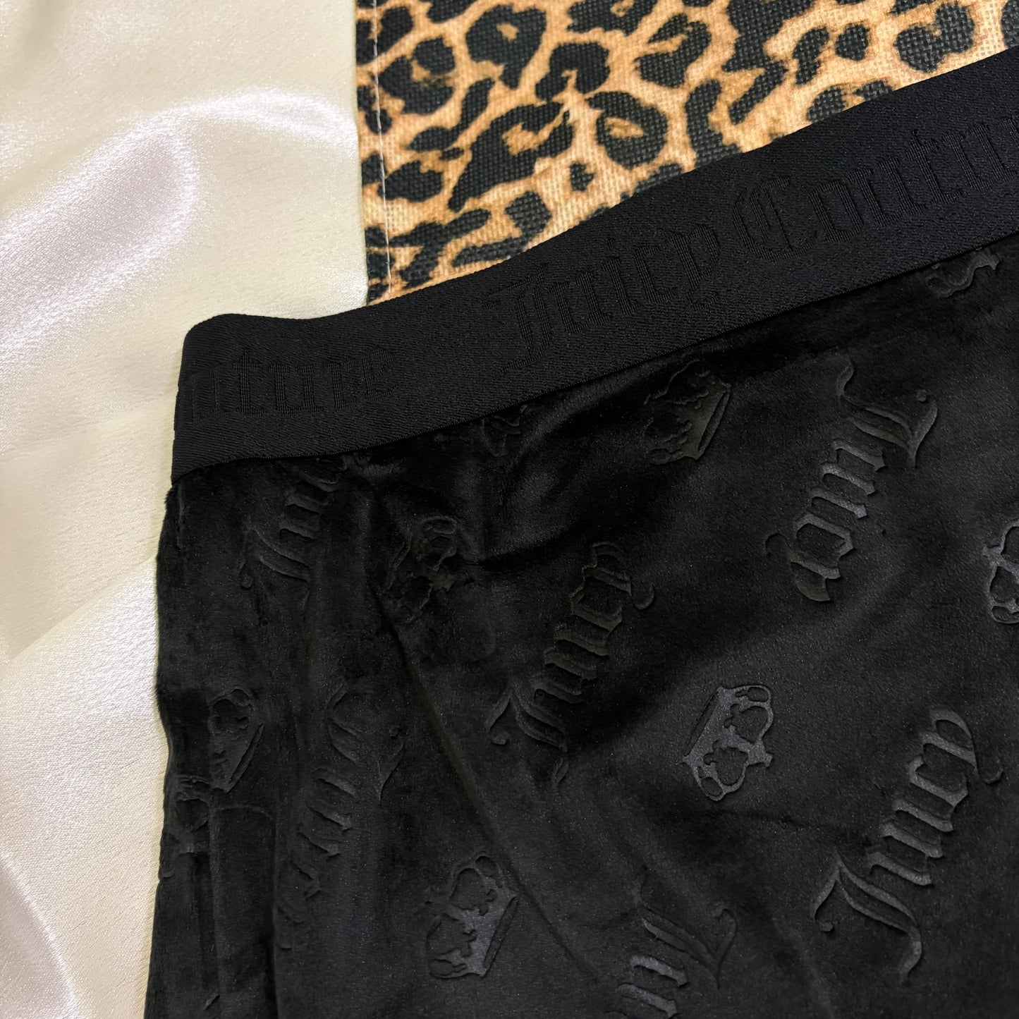 Juicy couture velvet short | L