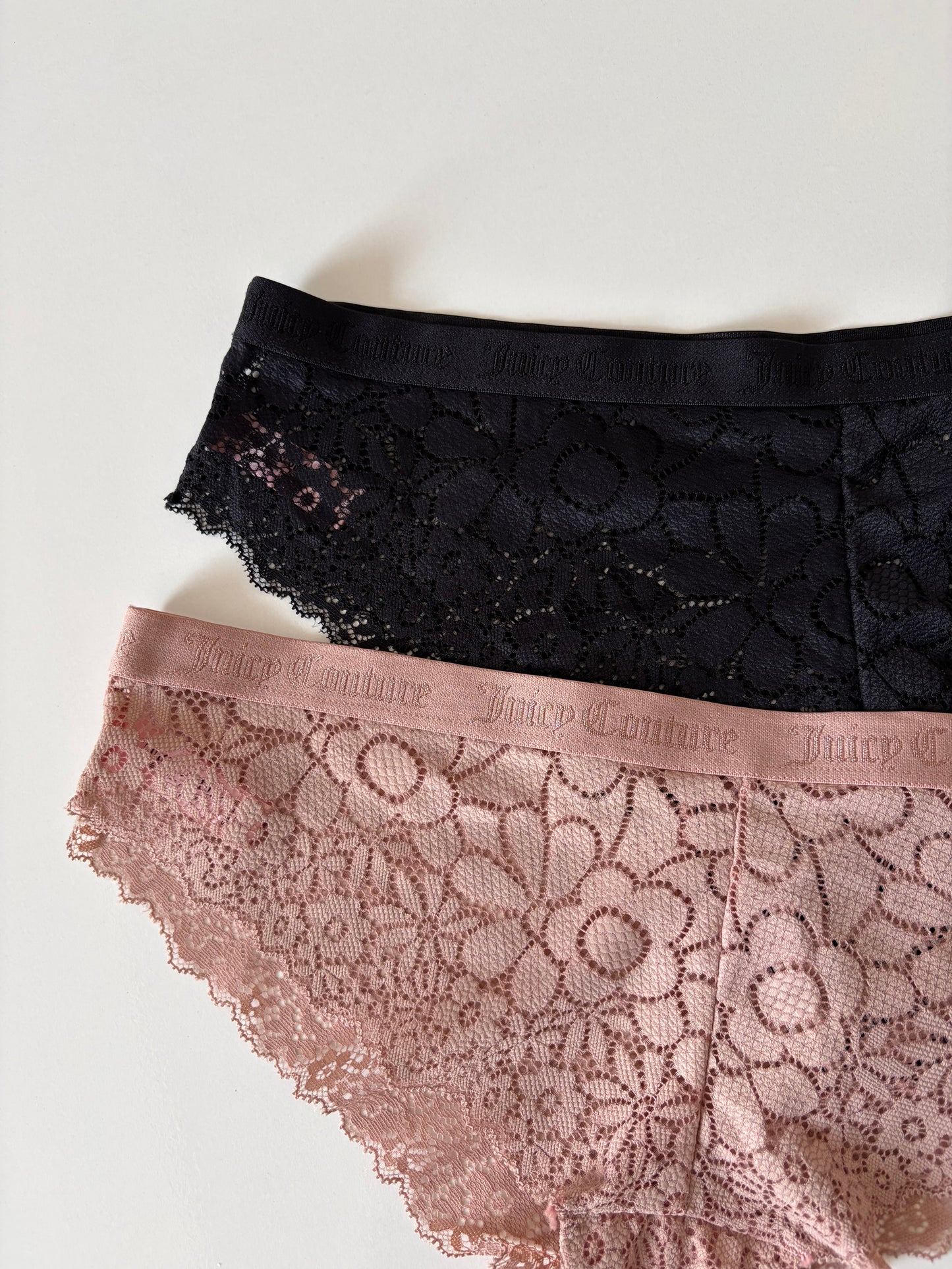 Juicy couture set of 2 panties | M