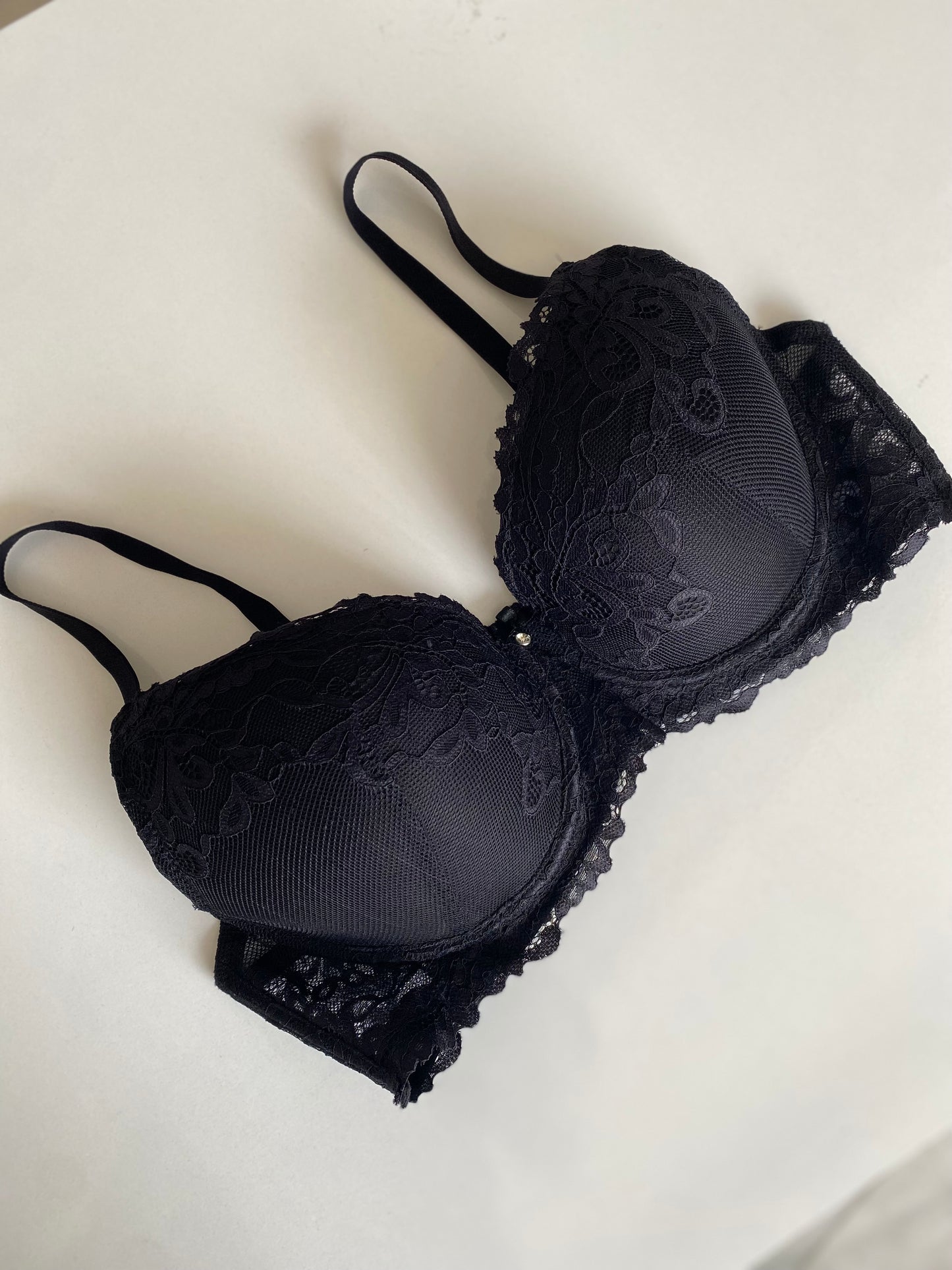 Boohoo | 38/85 D