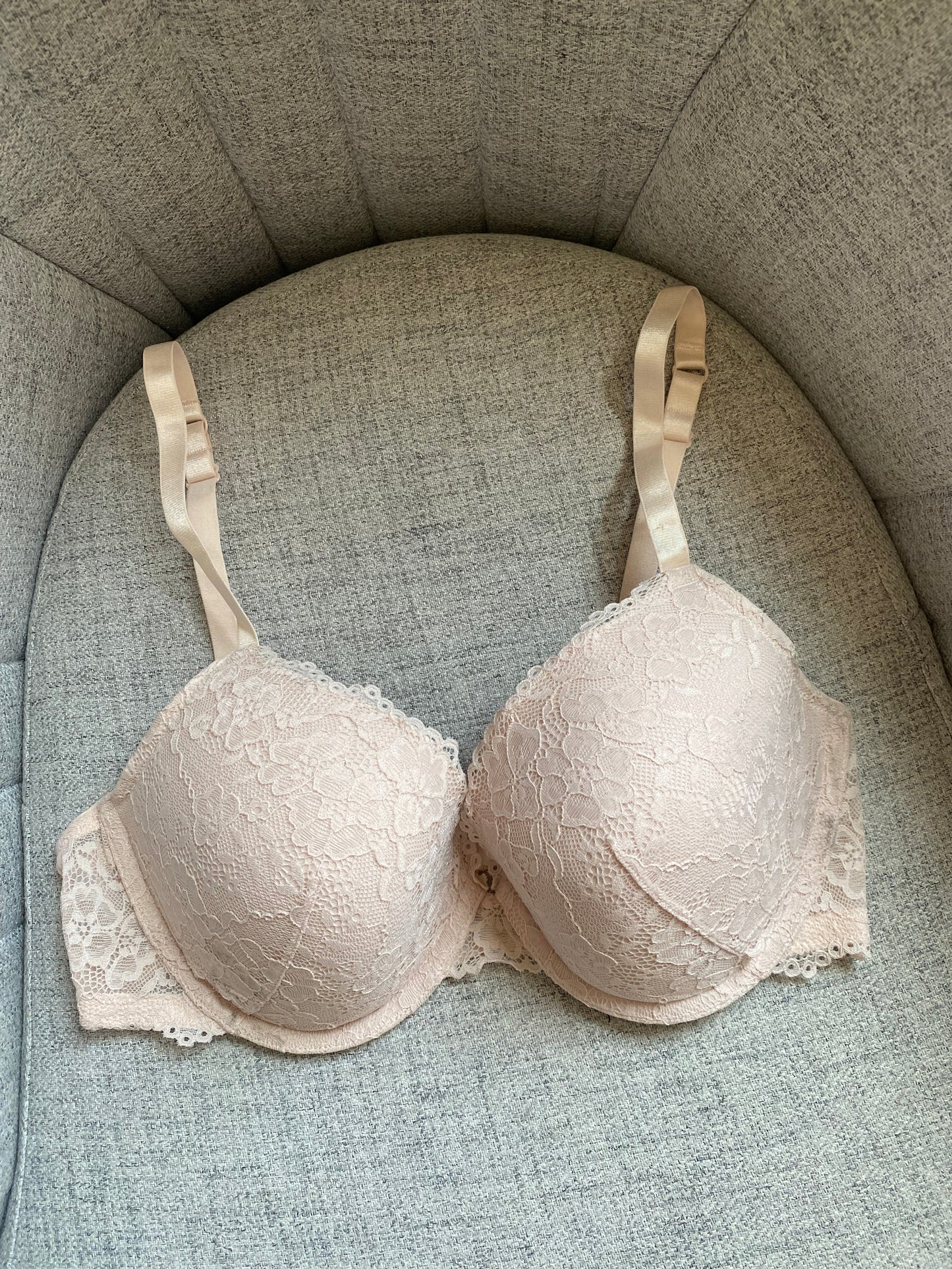 H&M | 38/85 D