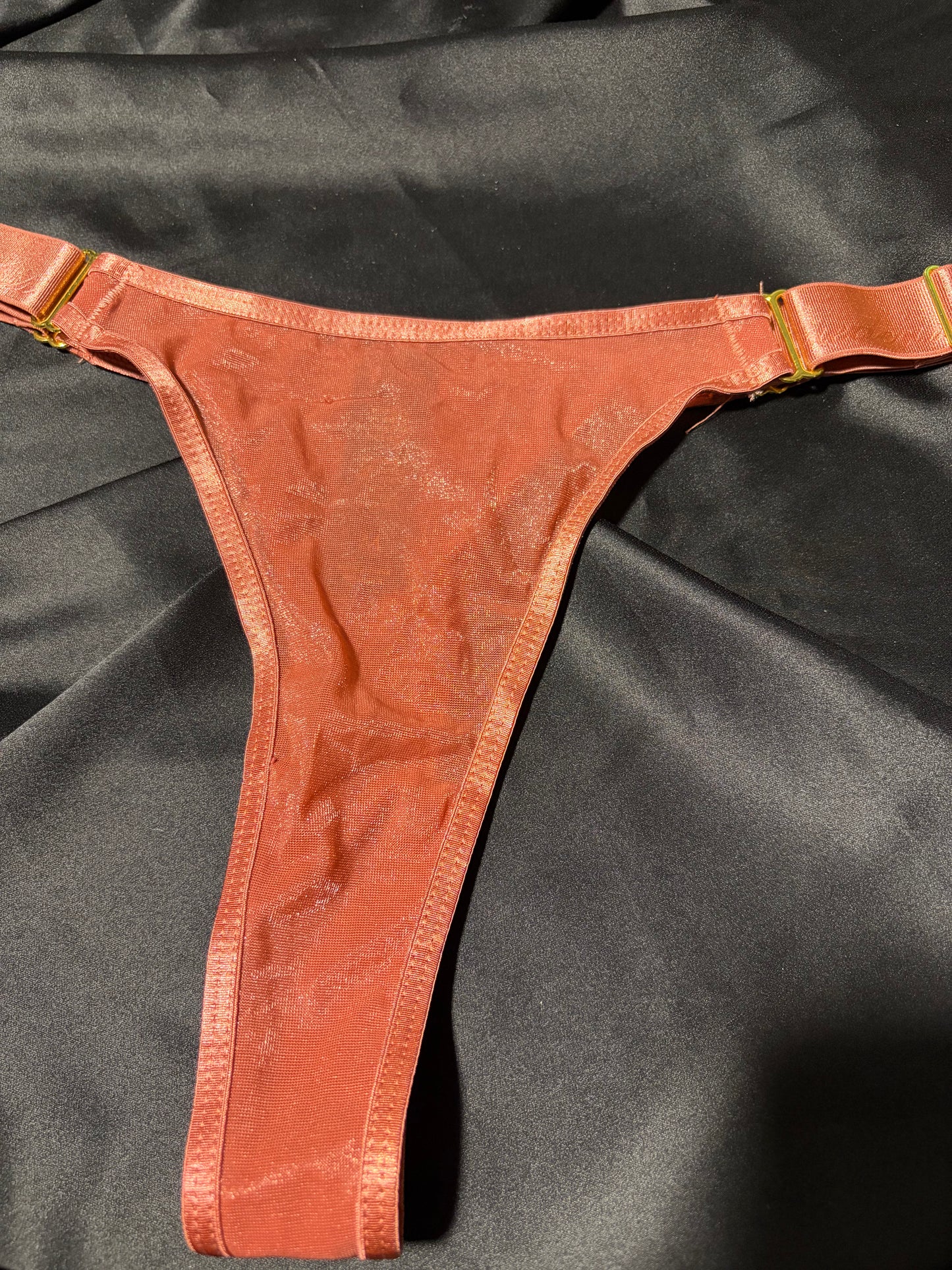 Fredricks of Hollywood sparkly thong | M