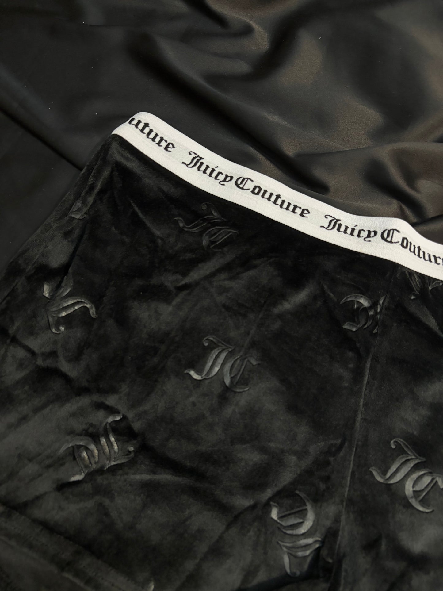 Juicy couture velvet short | XL