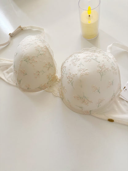 Jessica Simpson floral bra