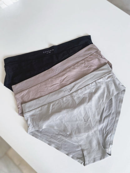 Danskin pack of 3 | M