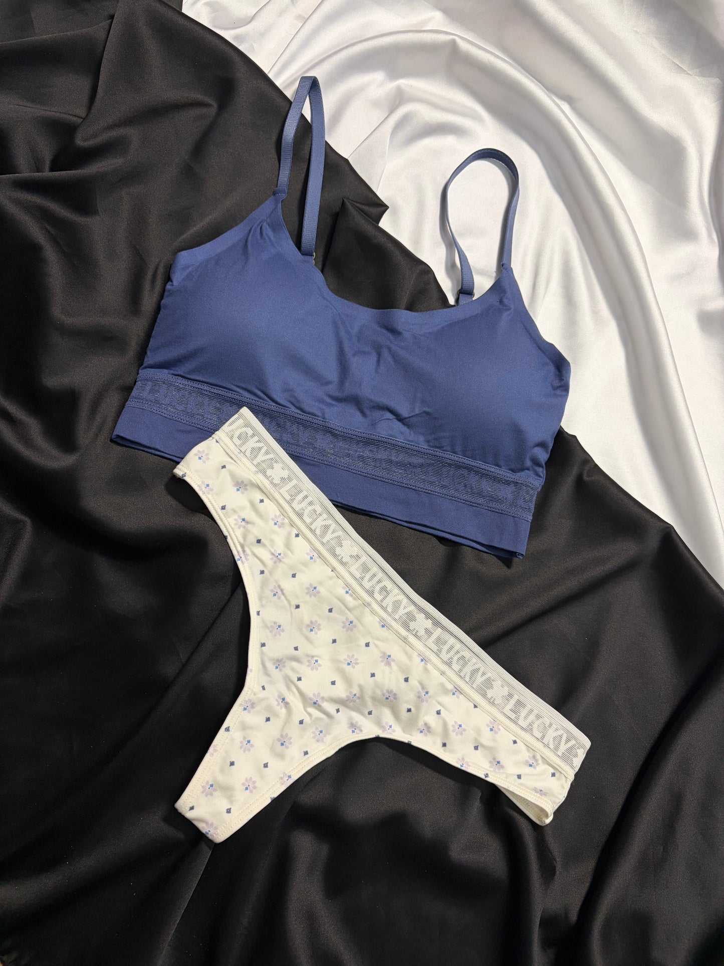 Lucky brand laser cut bralette set | S