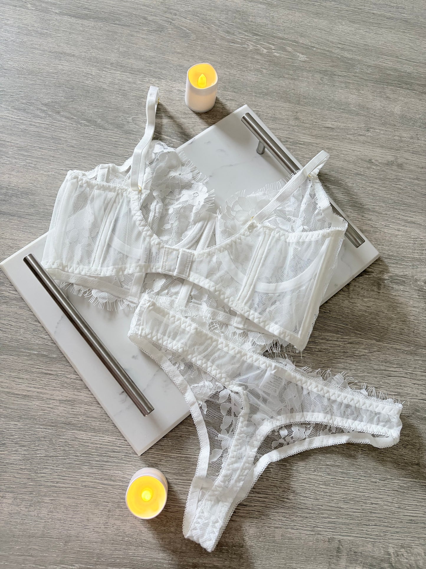 White Lace lingerie set