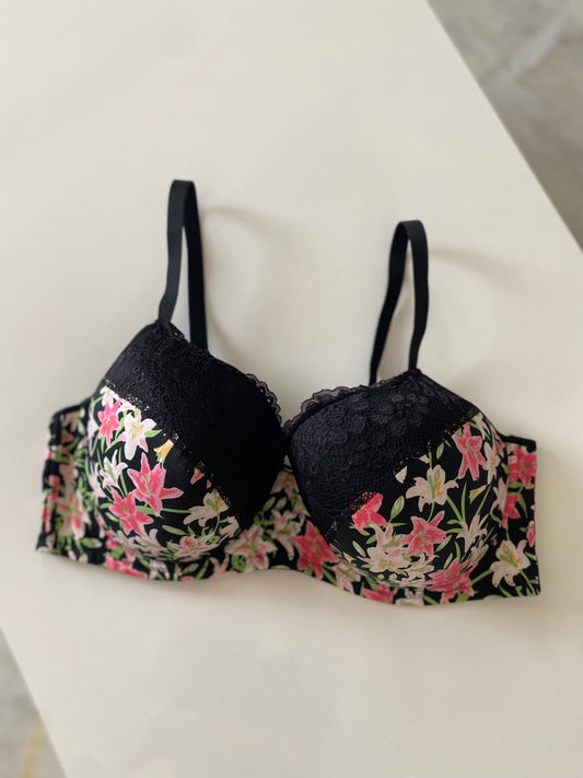 Floral print | 100 E