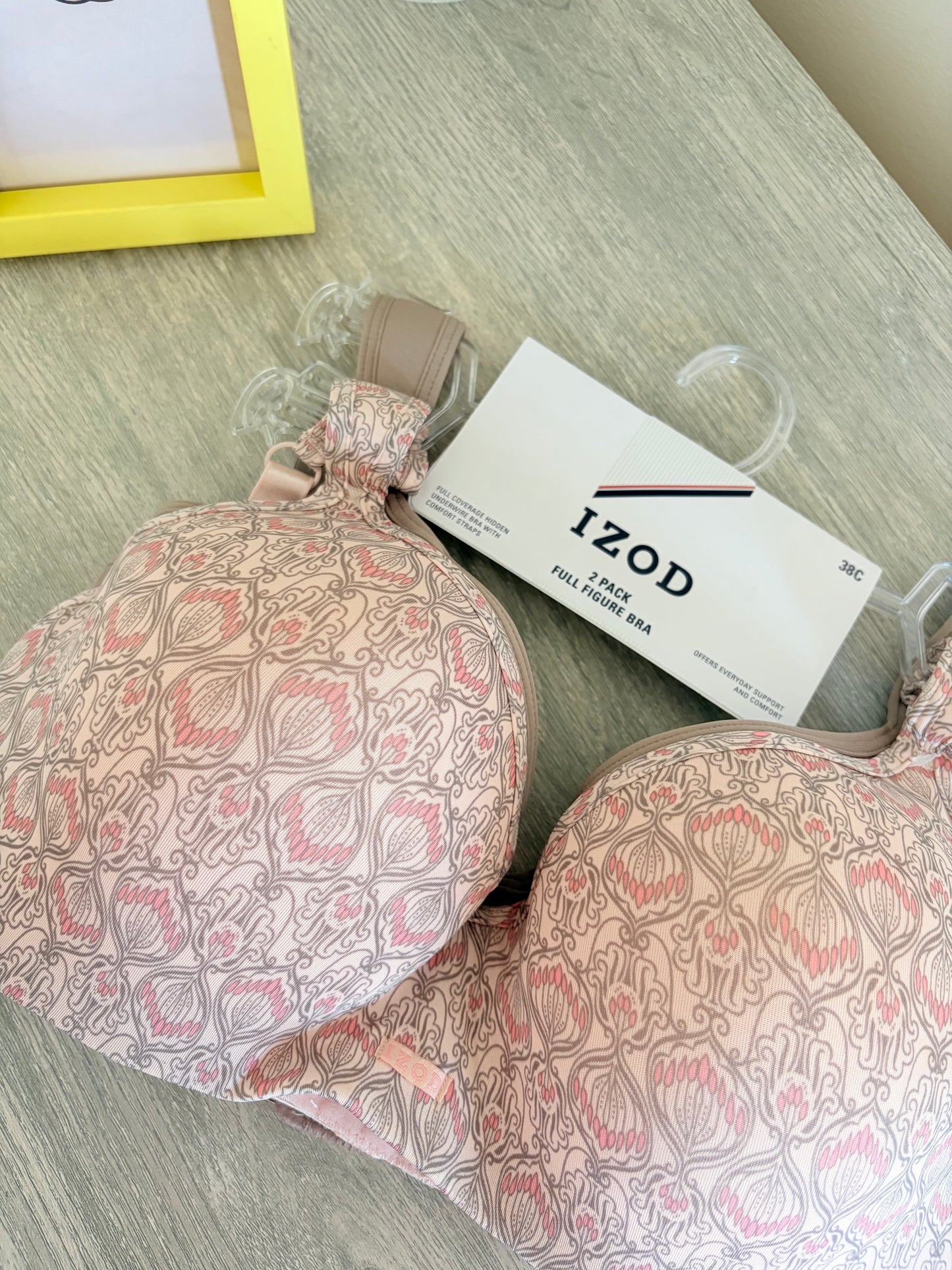 IZOD pack of 2 full figure bras