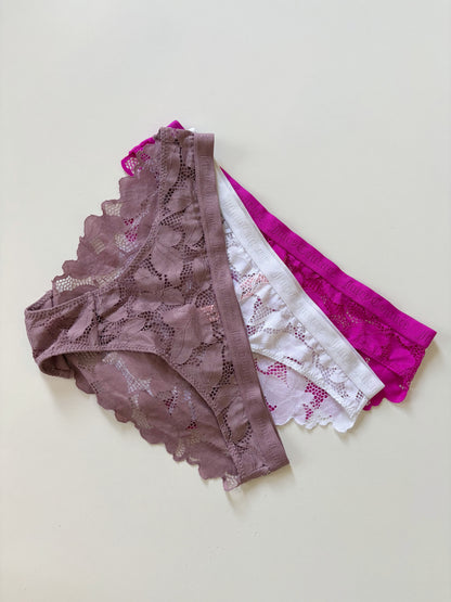 Juicy lace panties