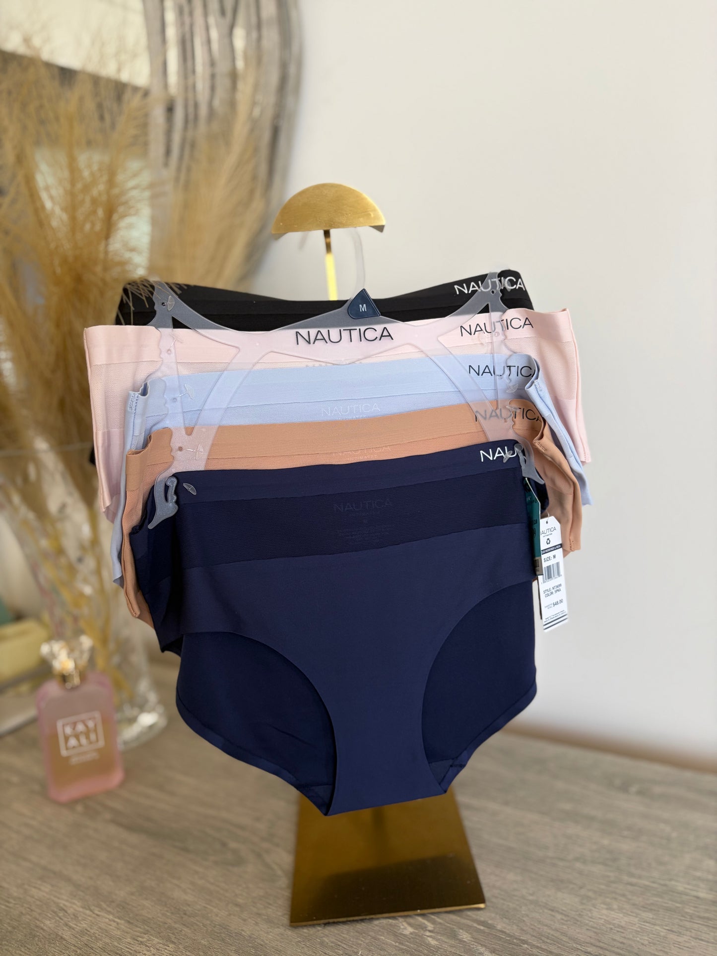 Nautica pack of 5 laser cut seamless high waisted panties | M