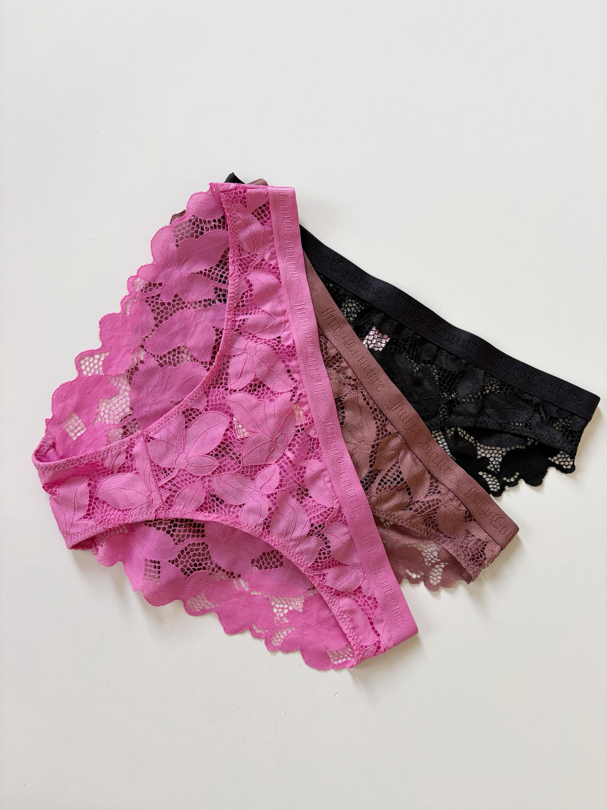 Juicy lace panties