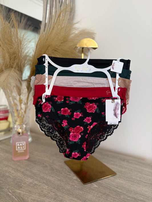 Jessica Simpson pack of 5 laser cut panties | S