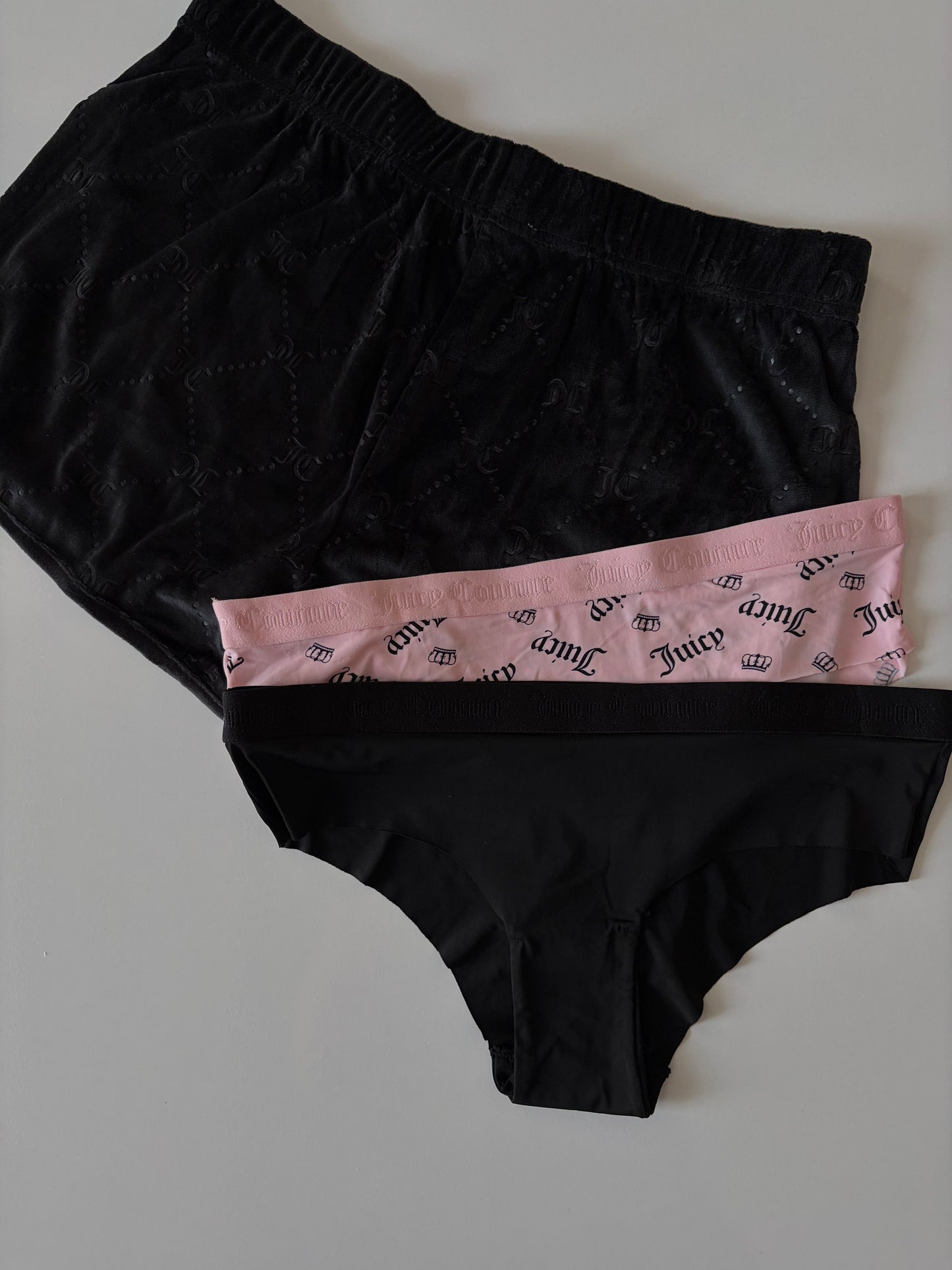 Juicy couture set of 2 panties | M