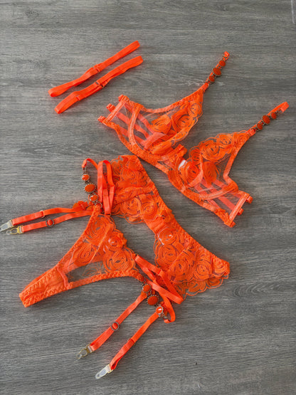 Sunset flame lingerie set 4 pcs | S