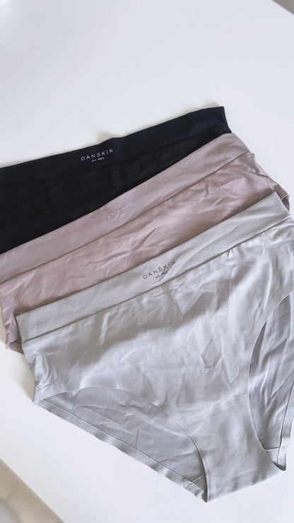 Danskin pack of 3 | M