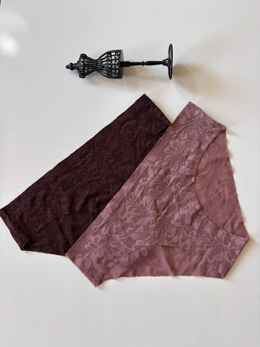 Adrienne vittadini set of 2 seamless panties size L