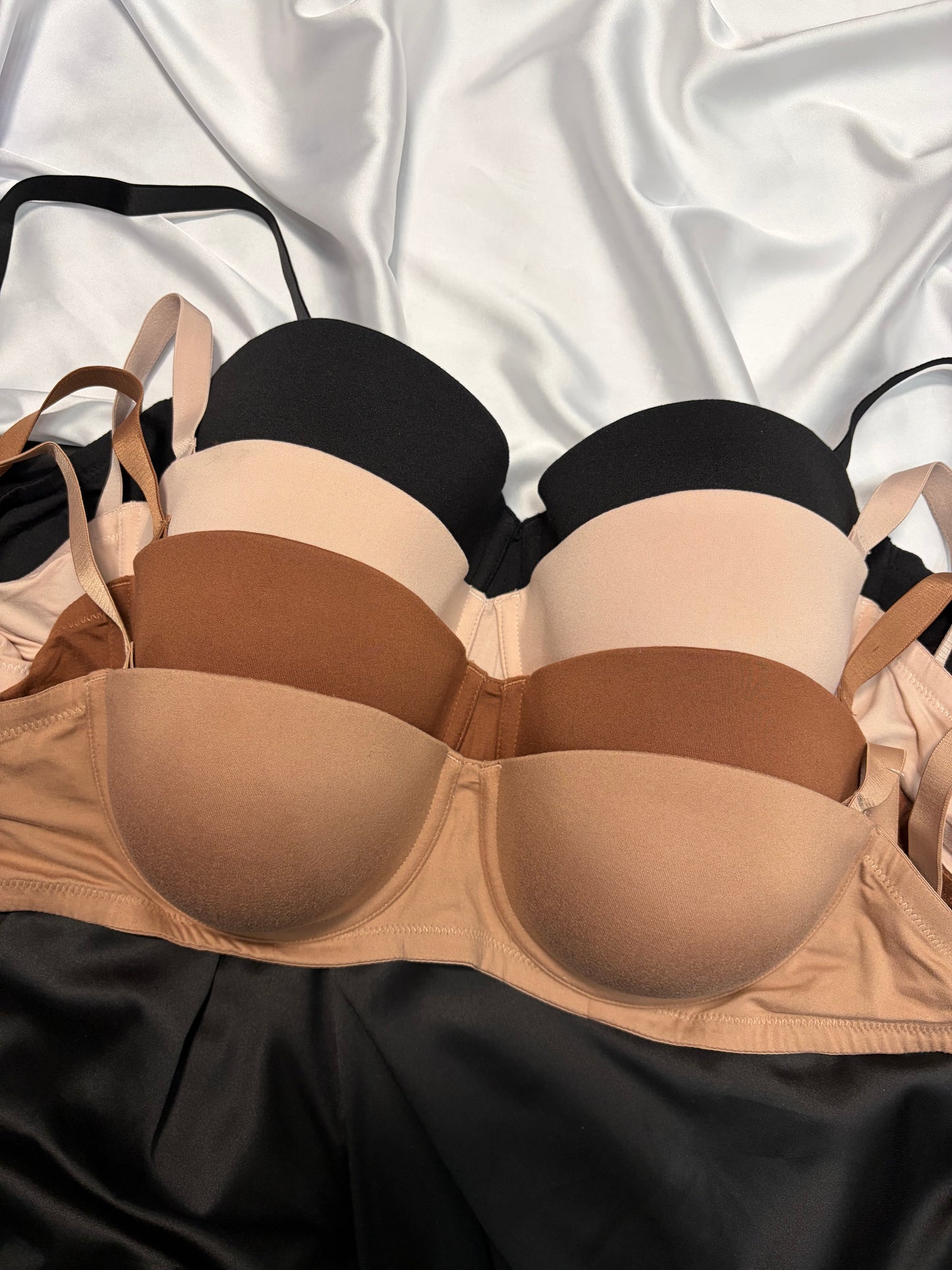 Tranquil & true strapless bra black color | 38/85 D