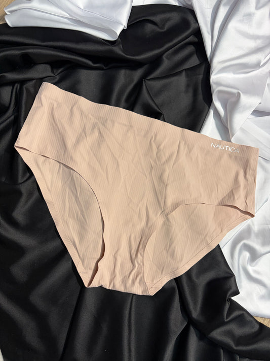 Nautica laser cut | XL