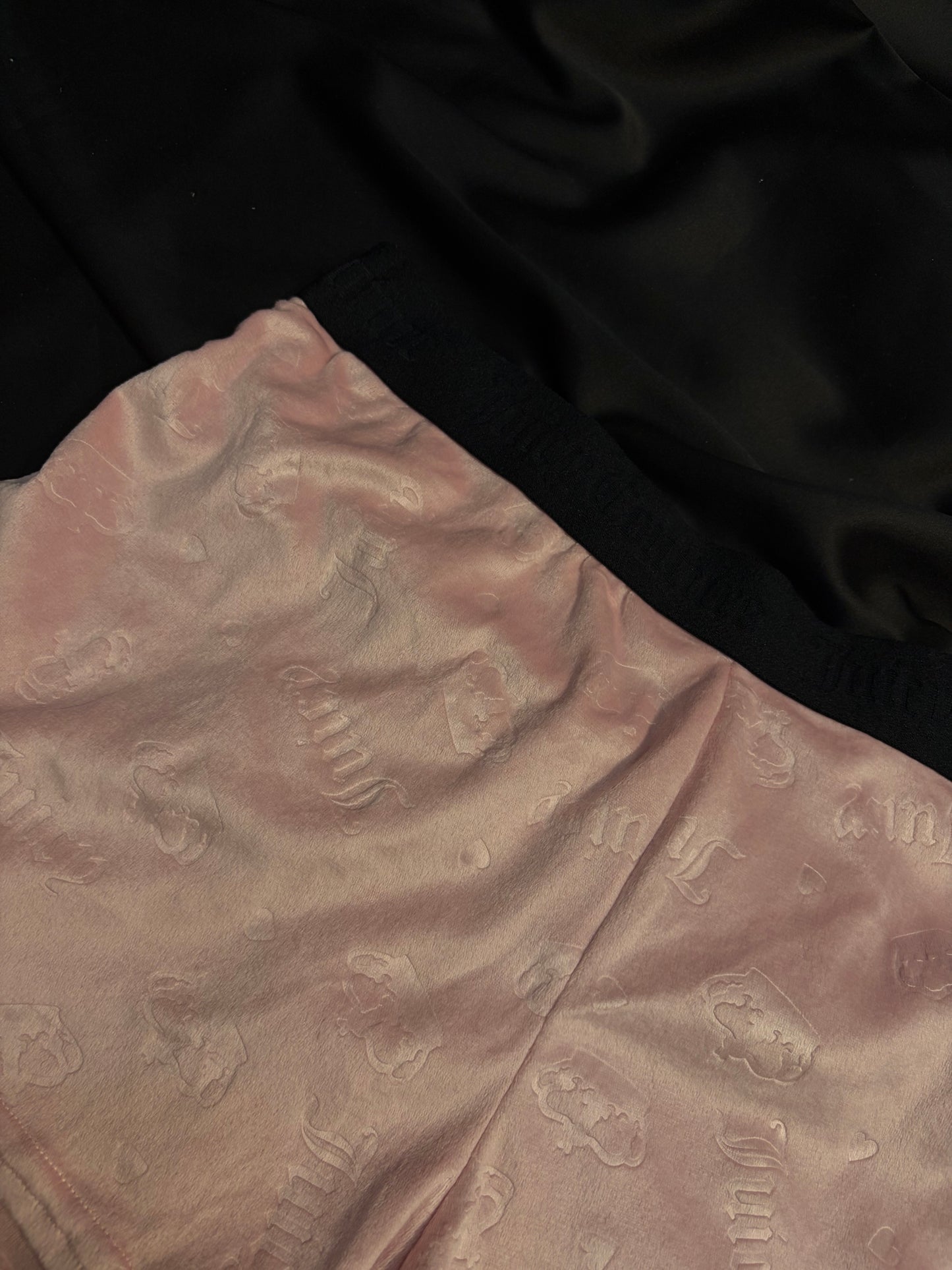 Juicy couture velvet short | M