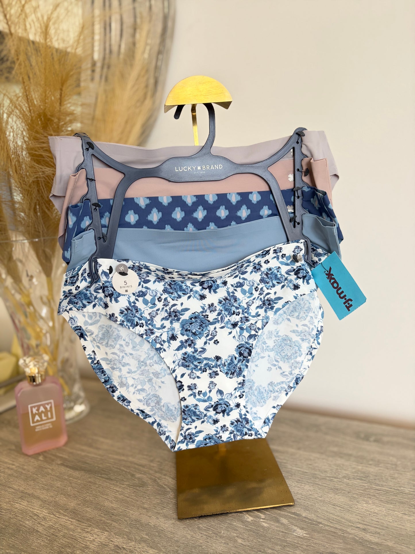 Lucky brand pack of 5 laser cut panties | M