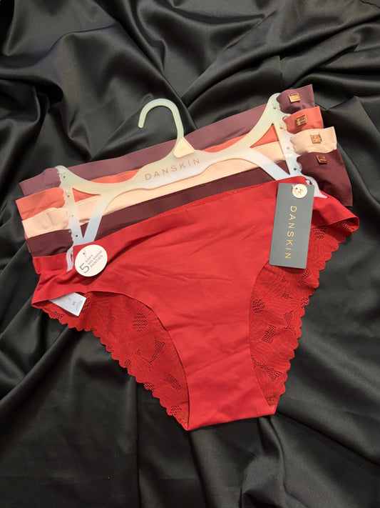 Danskin pack of 5 no show panties | M