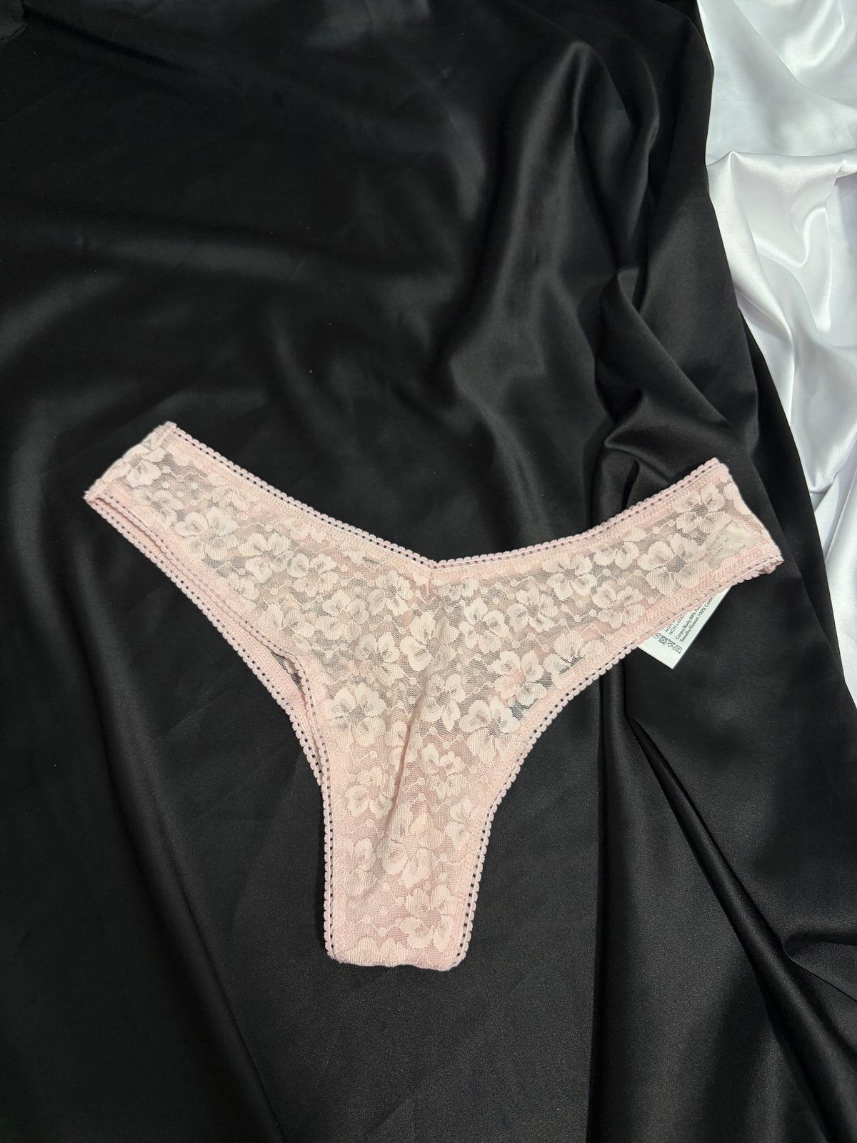 Love skin lace thong | XS