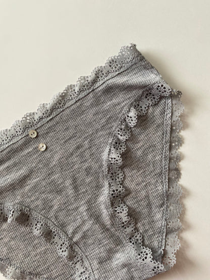 Laura ashley | S