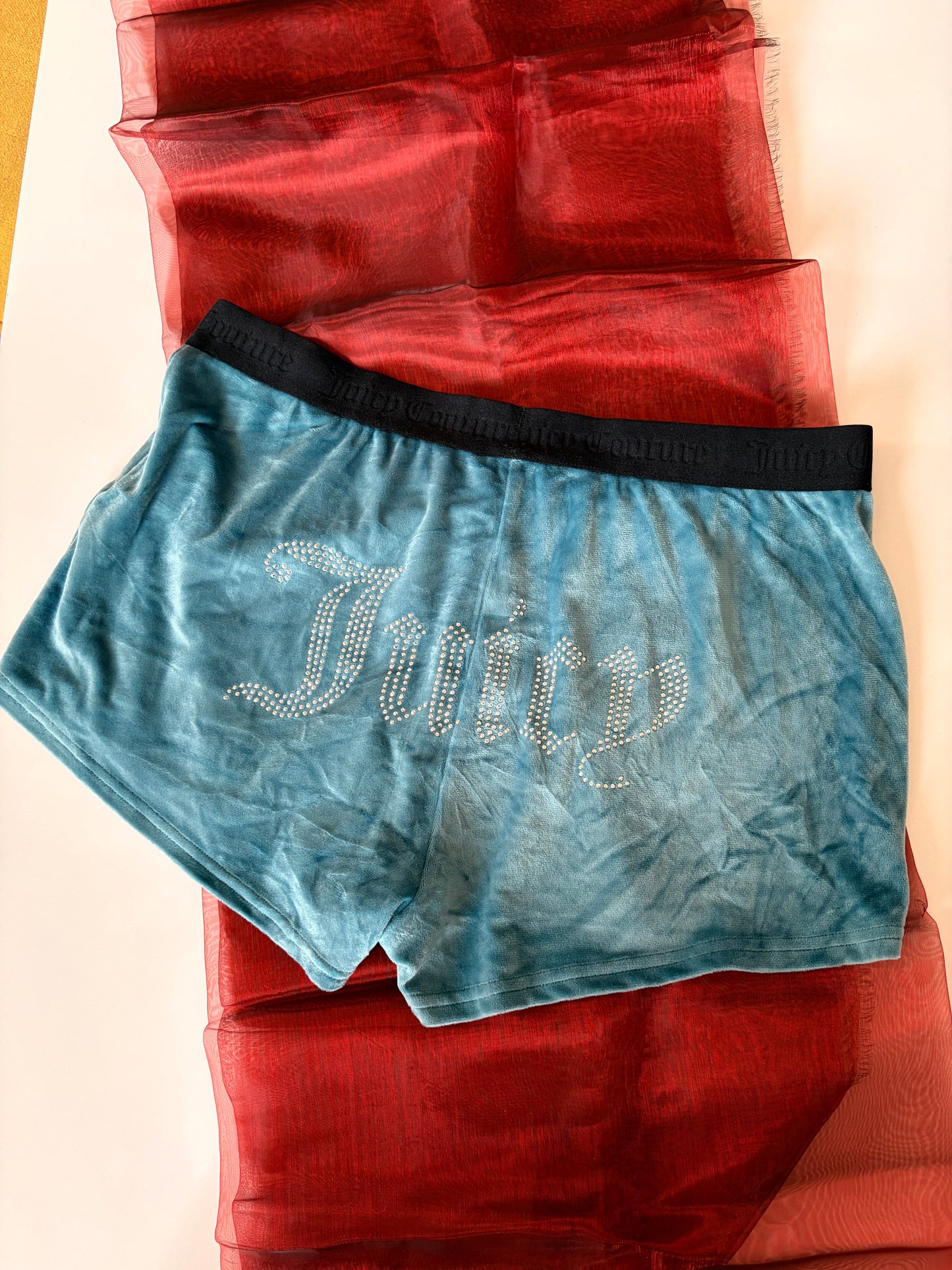 Juicy couture velvet shorts | XL