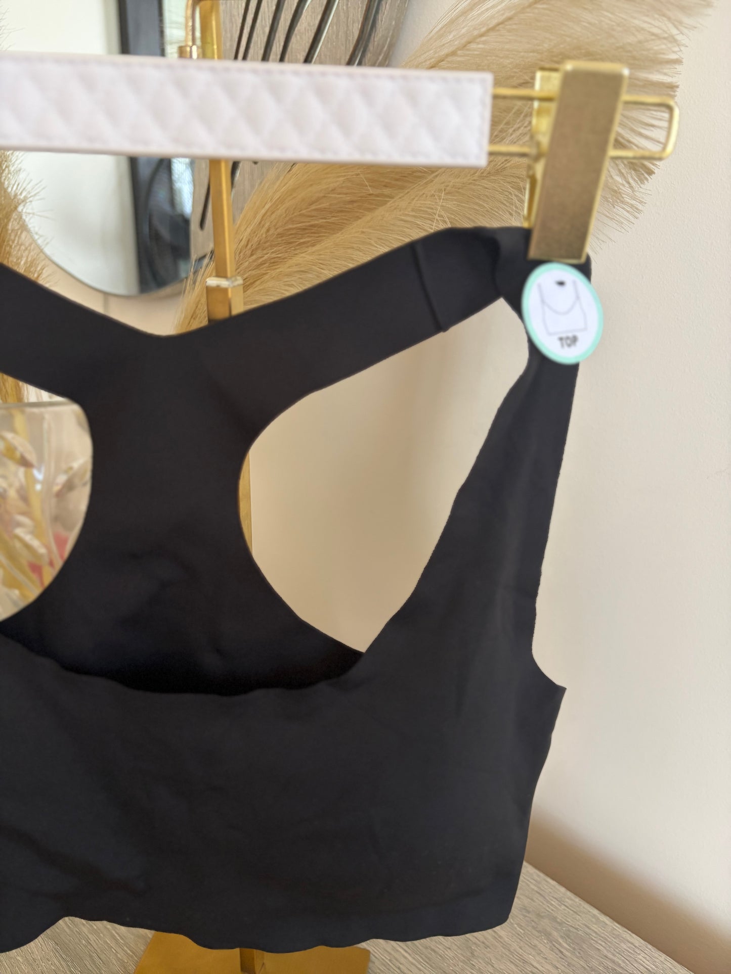 Sinsay laser cut seamless bralette | M