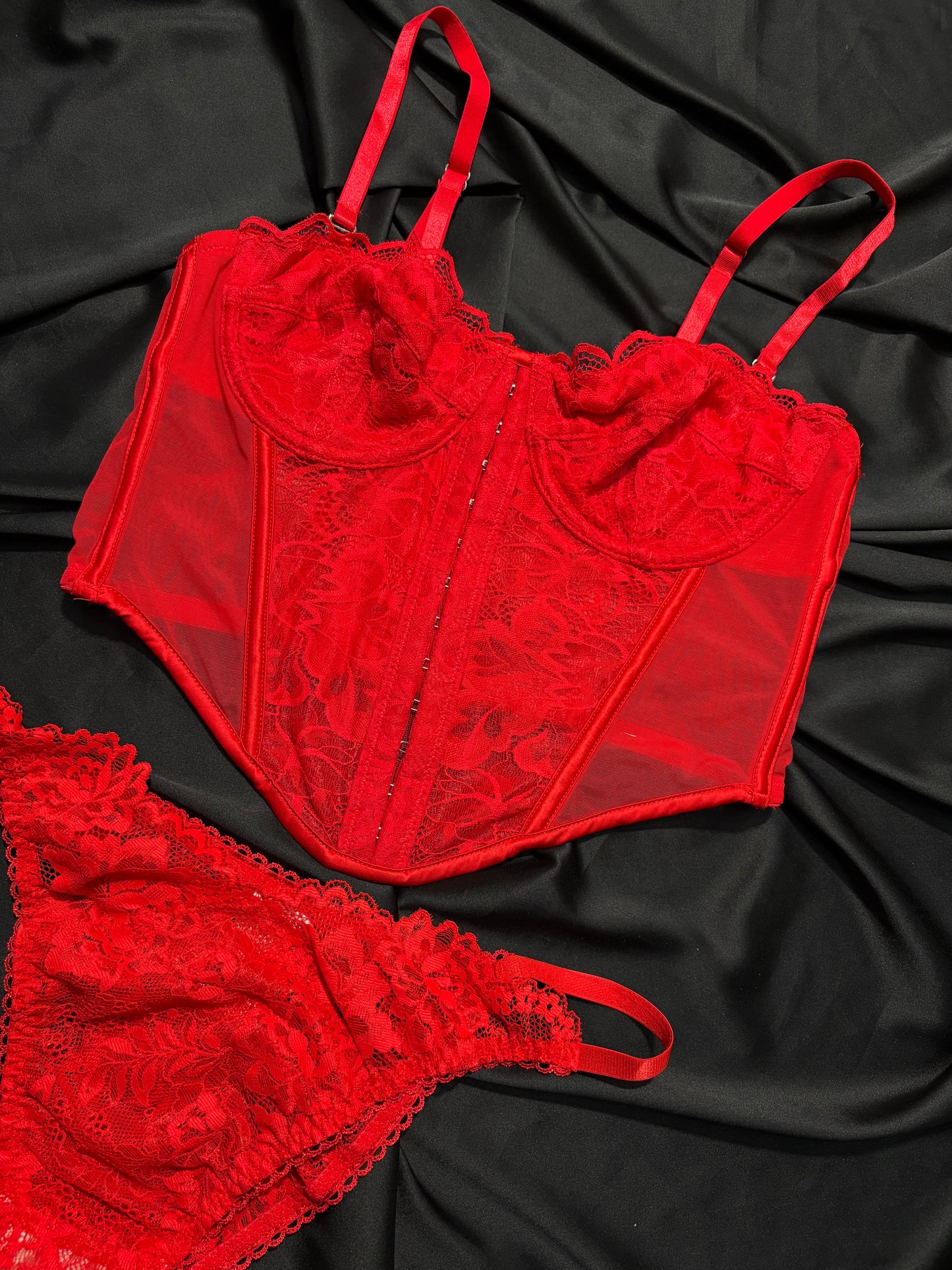 Lovely lingerie set corset + panty | M