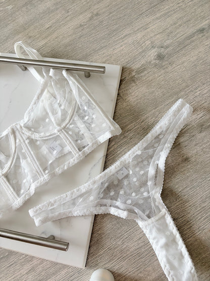 Polka dot mesh white lingerie set