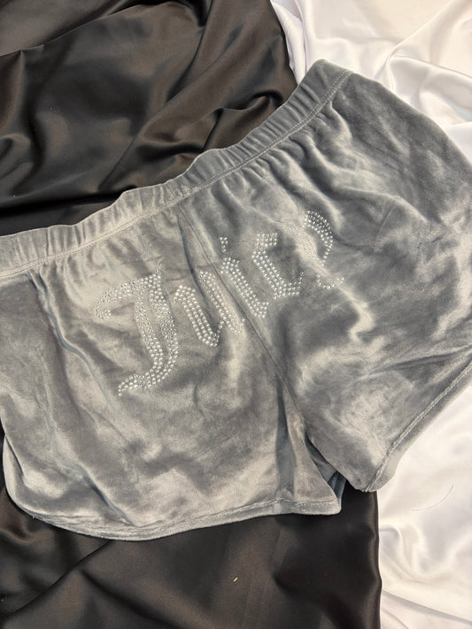 Juicy couture velvet short | XL