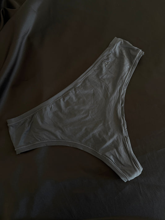 Chic france super soft thong | M