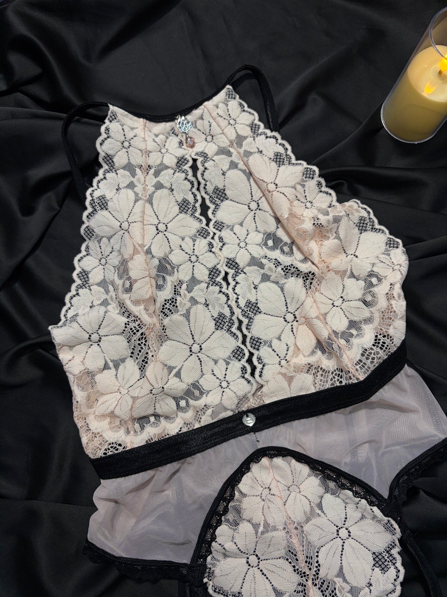 Obsessive lace bodysuit | S/M
