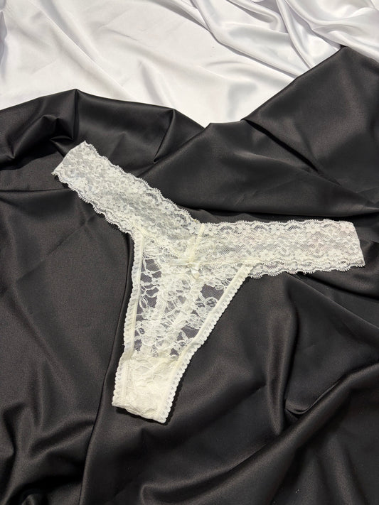 Lace thong | M