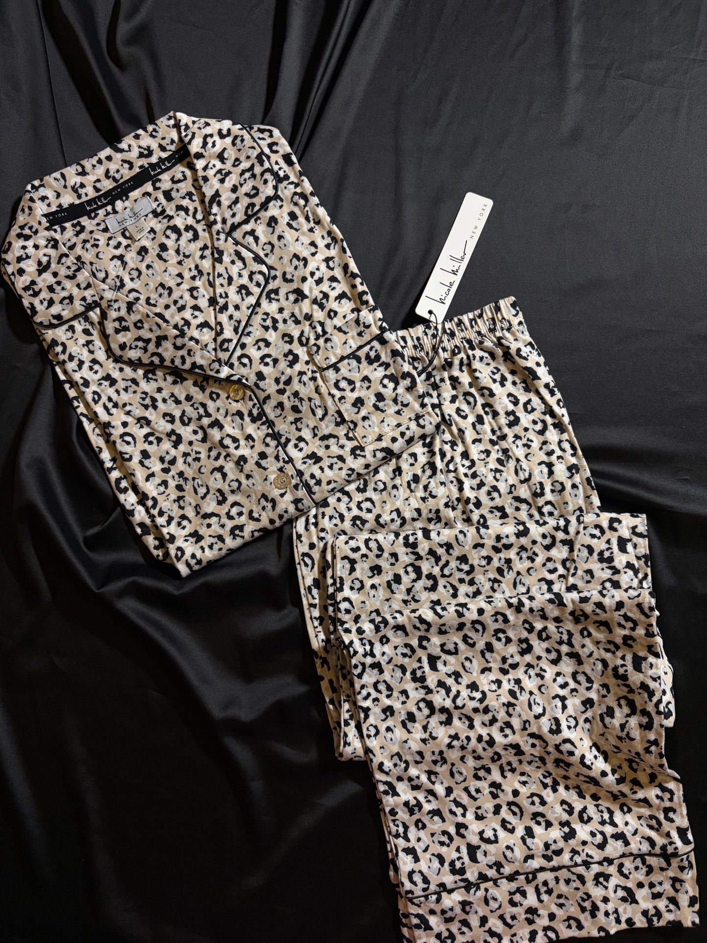 Nicole miller leopard pj set | L