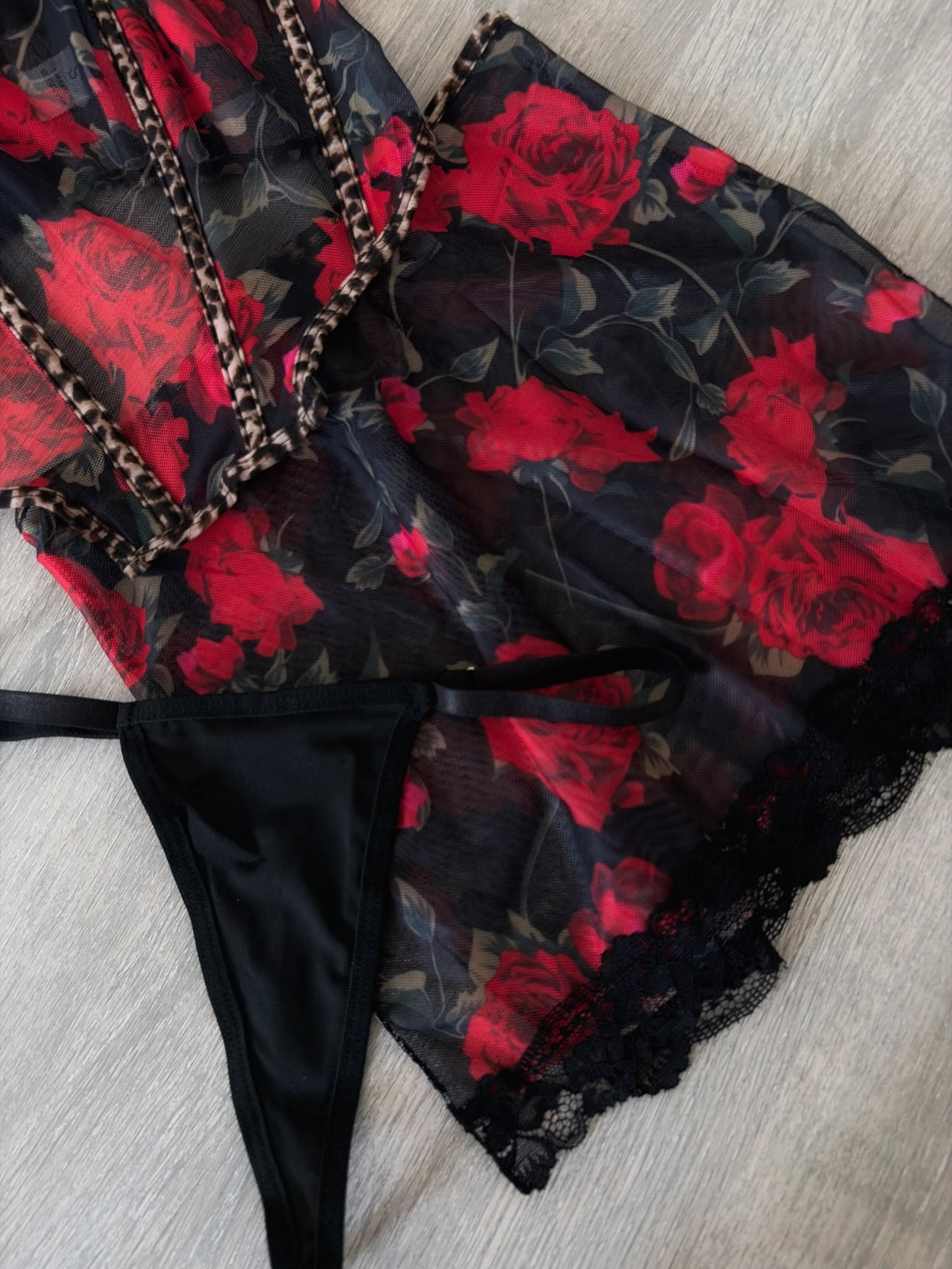 Midnight roses lingerie set