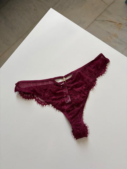 Love skin lace thong | M