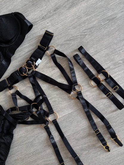 Eclipse set | S