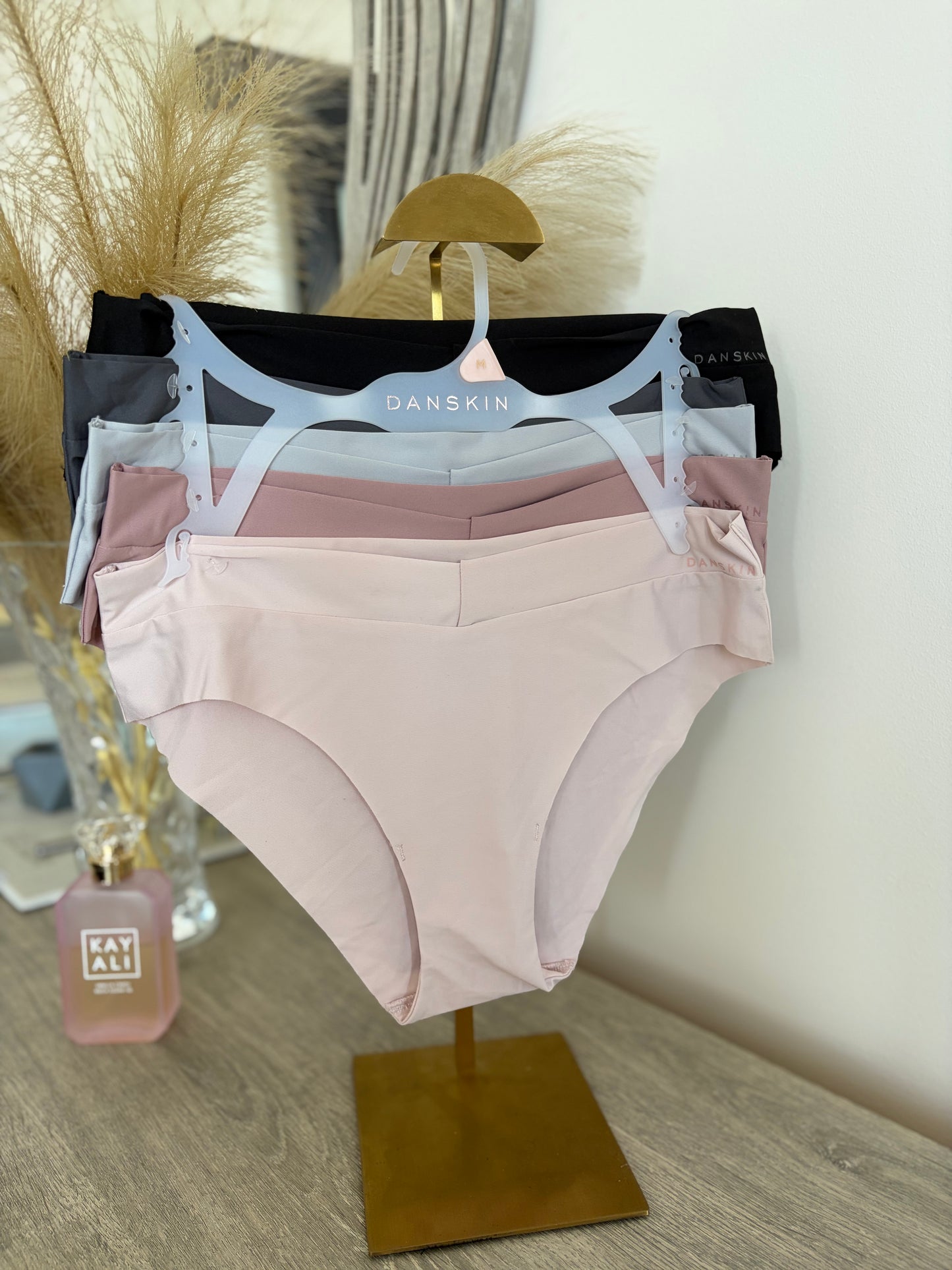 Danskin pack of laser cut seamless panties | M