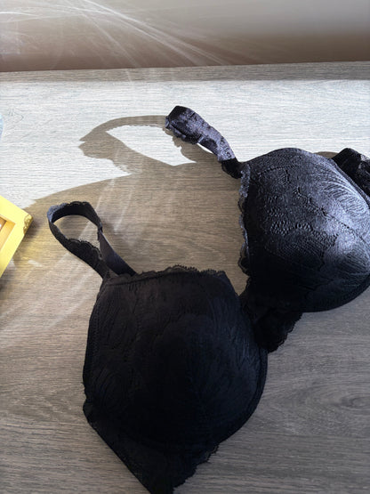 Jessica Simpson lace bra | 38/85 C