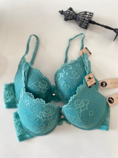 BCBG push up for flawless fit