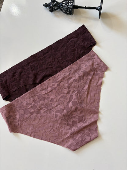 Adrienne vittadini set of 2 seamless panties size L